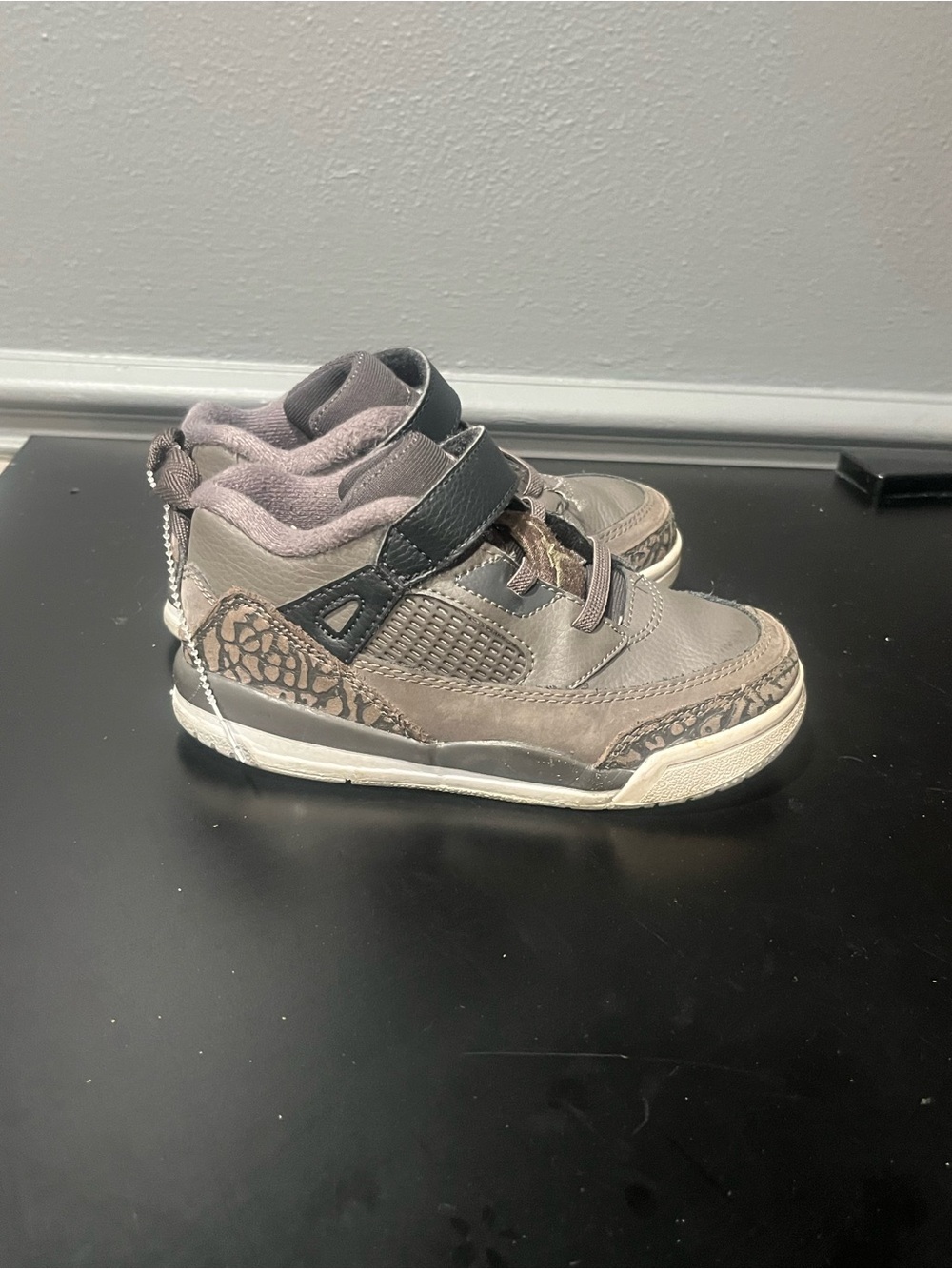 Jordan Spizike Kids Gray/Brown High-Top Sneakers with Strap